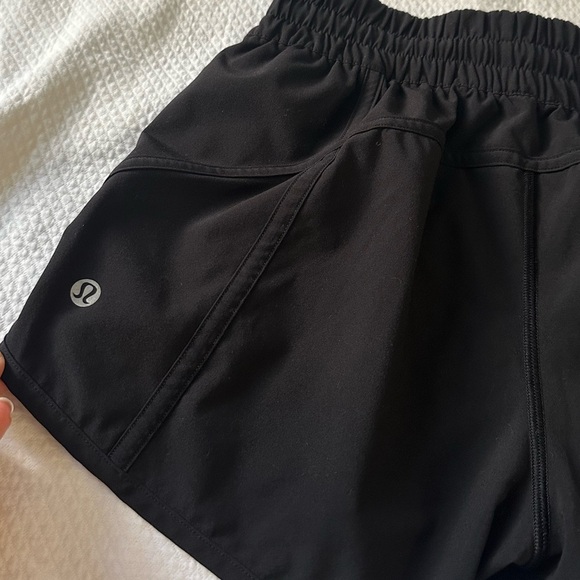 Lululemon Tracker Short V *4" Black SZ 4 - Picture 4 of 7